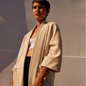 Odeyalo Bloom Kimono